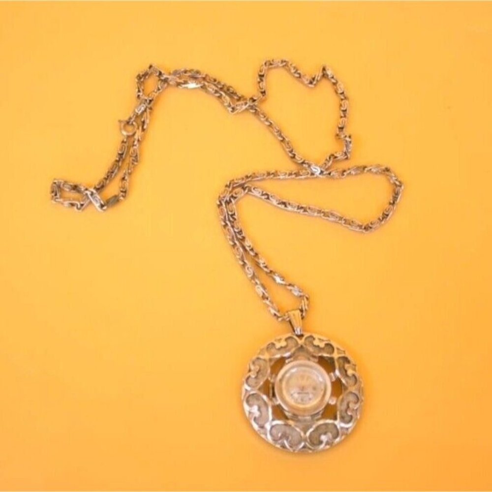 Vintage VANTAGE Silver Clock Pendant Necklace 24"